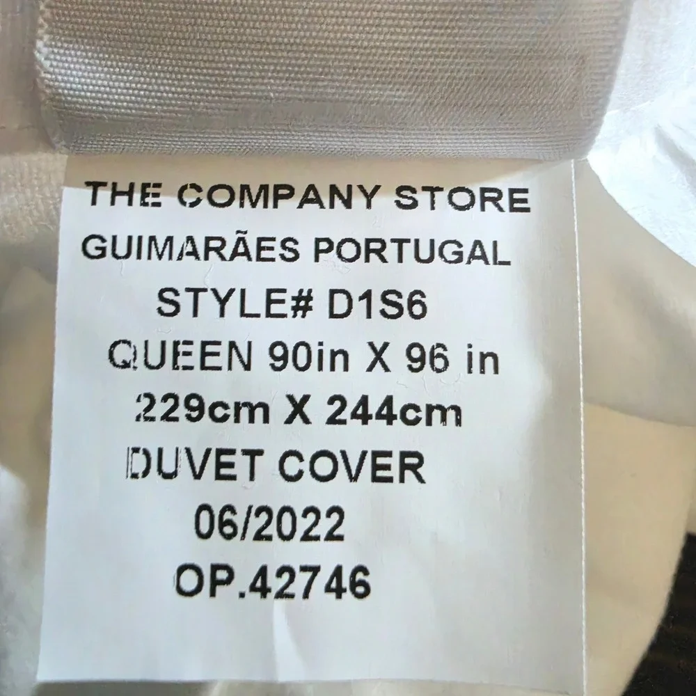 The Company Store Legends Luxury Velvet Flannel Queen Duvet Cover White D1S6